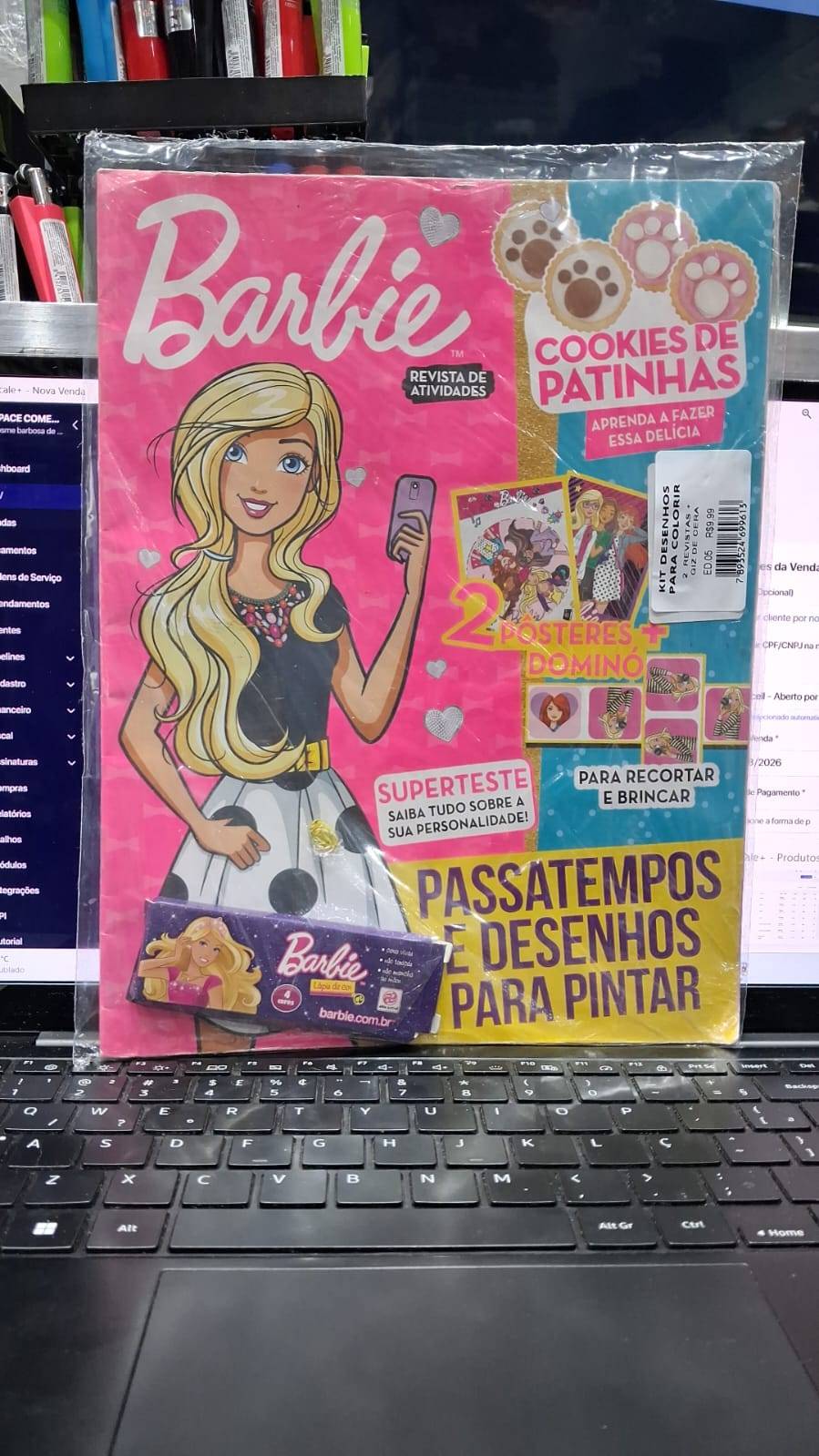 KIT DESENHOS PARA COLORIR 2 REVISTAS + GIZ DE CERA