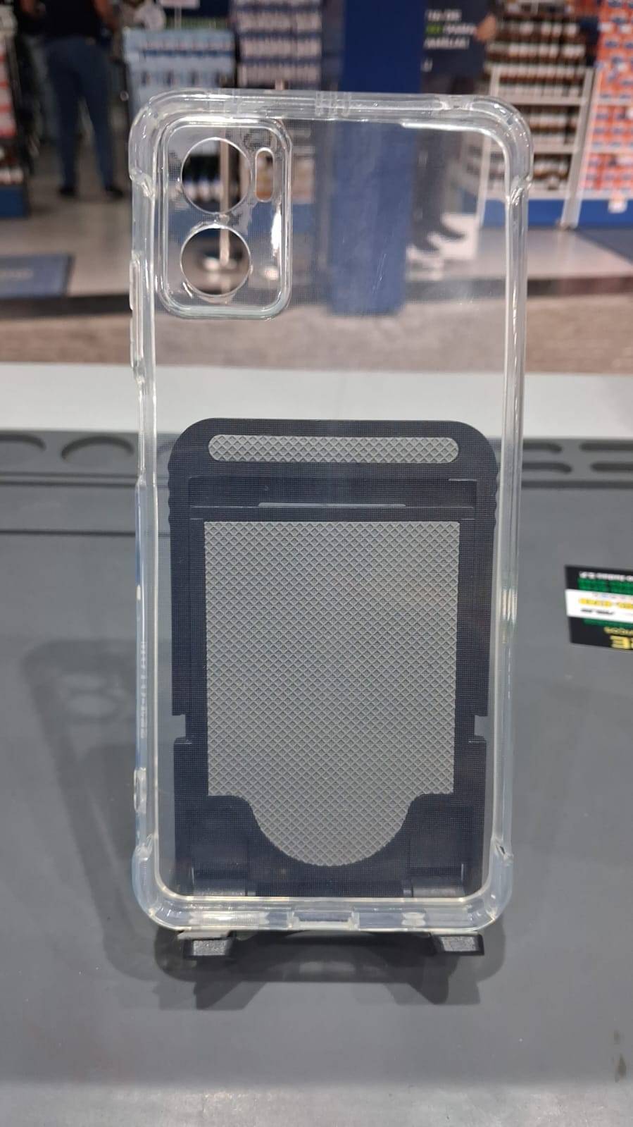CAPA TRANSPARENTE  E22