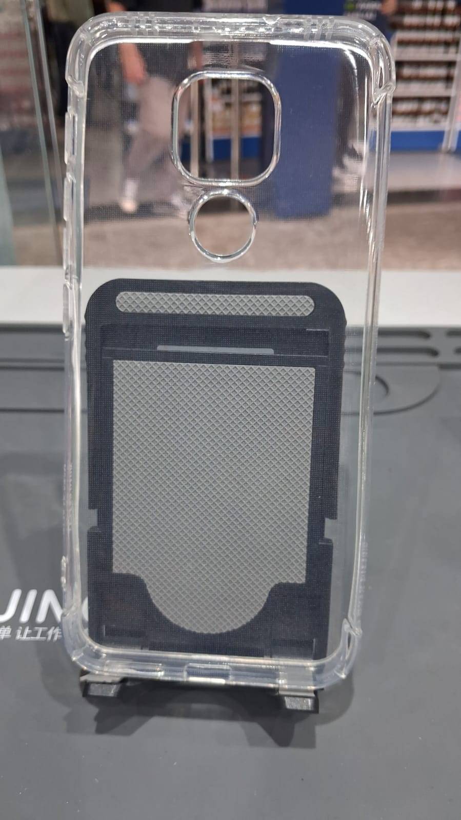 CAPA E7 PLUS TRANSPARENTE