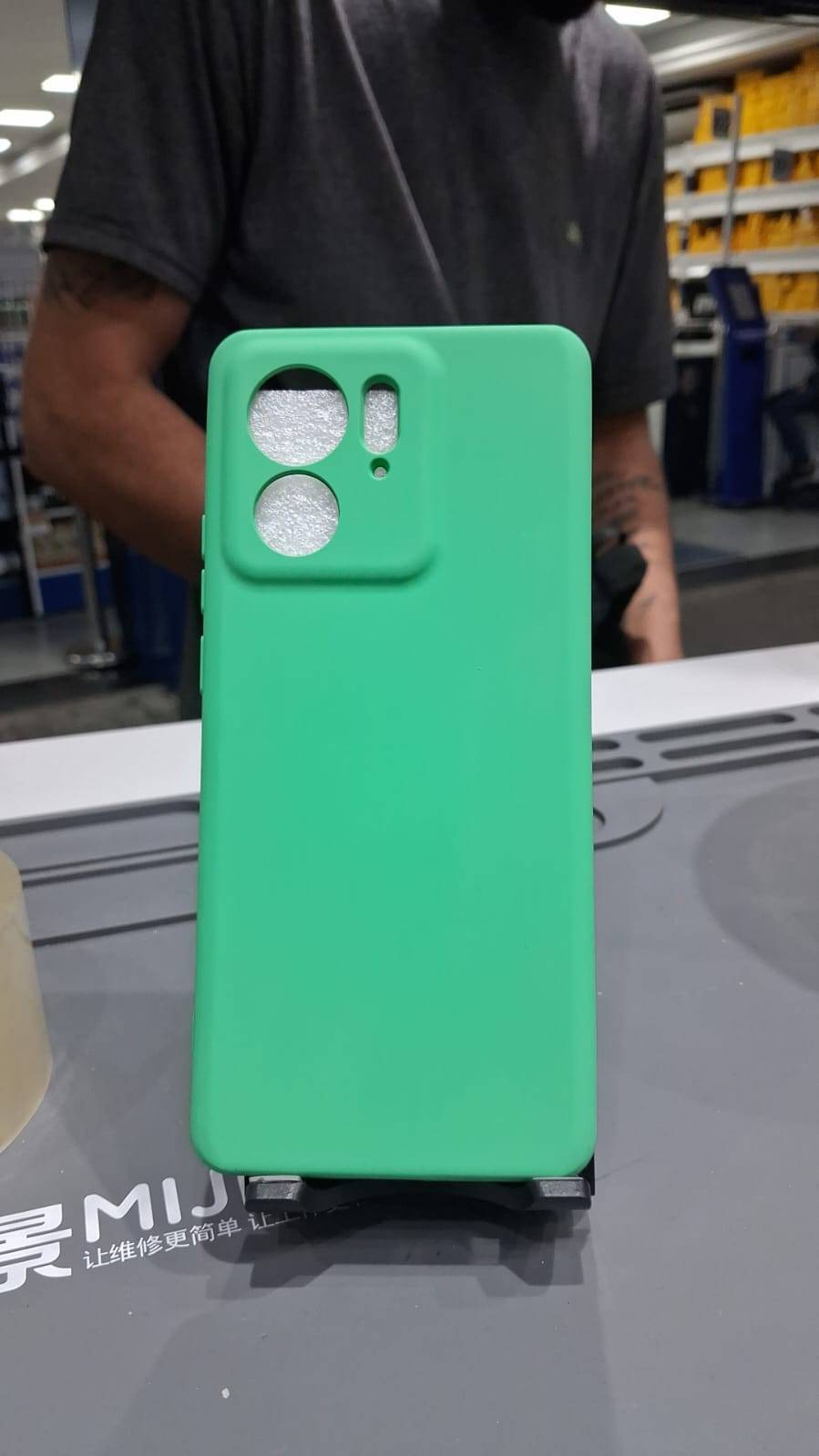 CAPA CASE MT EDGE 40 VERDE CLARO