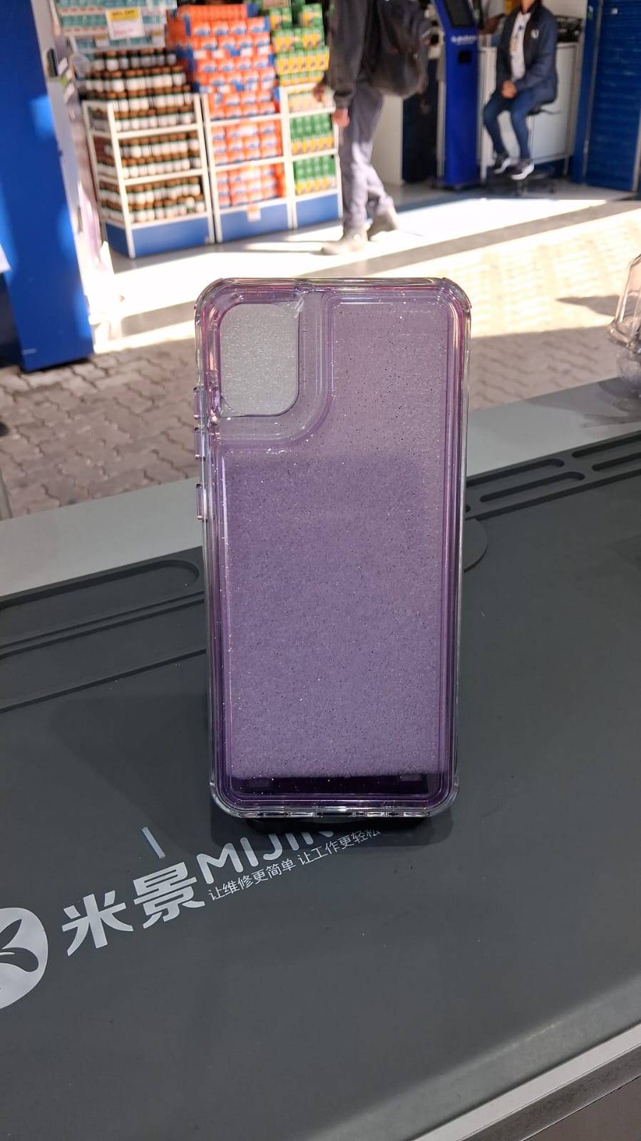 CAPA BRILHANTE COM LILAS A05