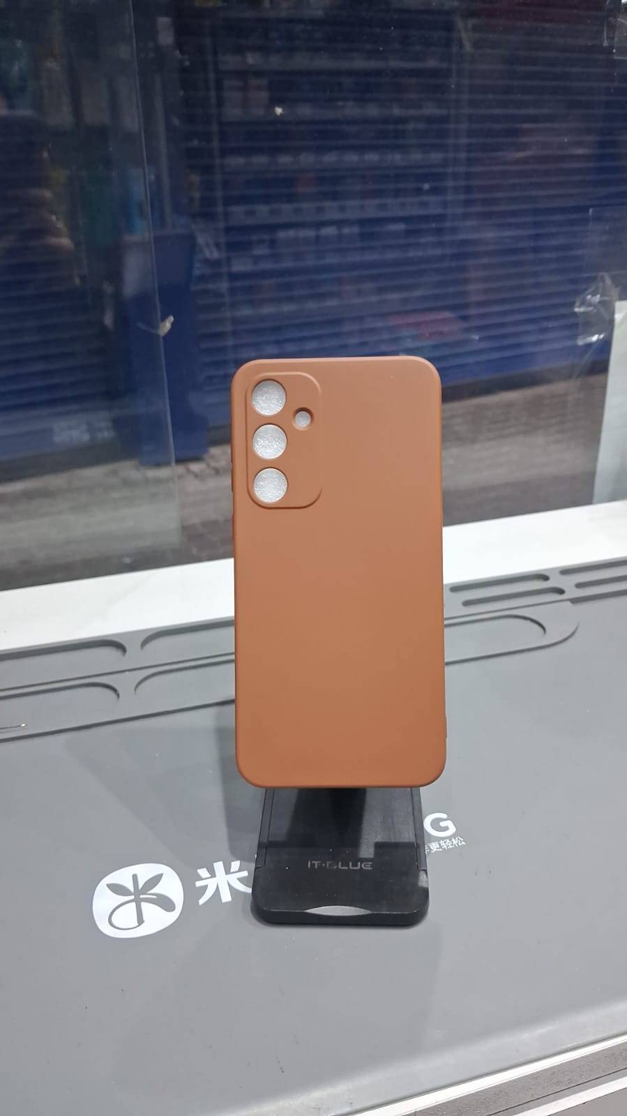 CAPA CASE BEGE A35