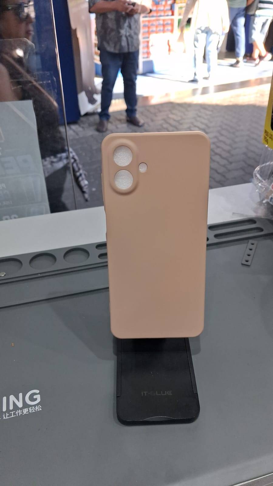 CAPA CASE BEGE A07
