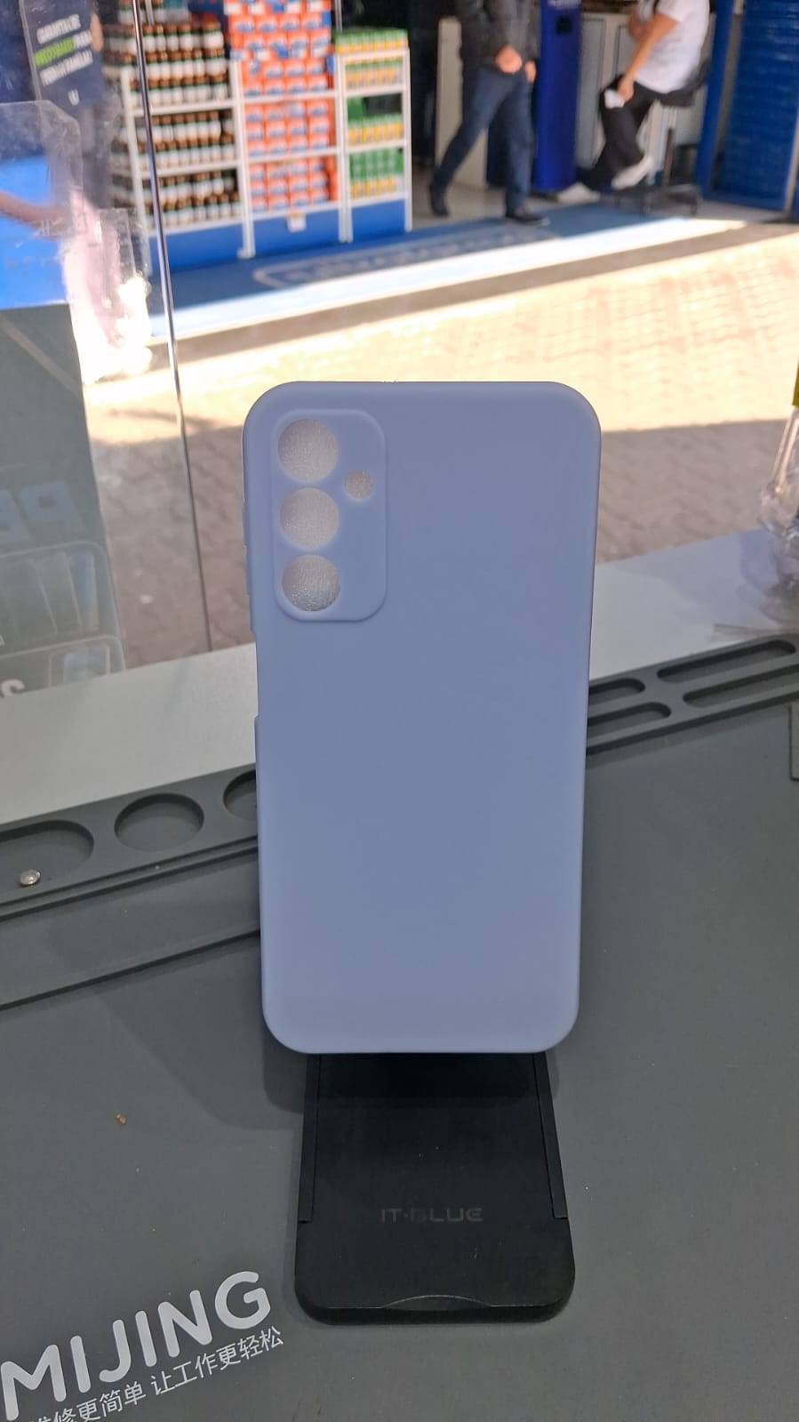CAPA CASE AZUL CLARO A24