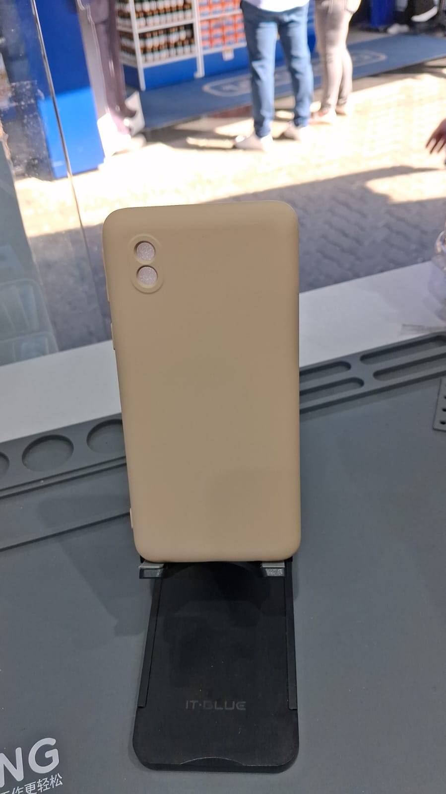 CAPA CASE BEGE A01 CORE