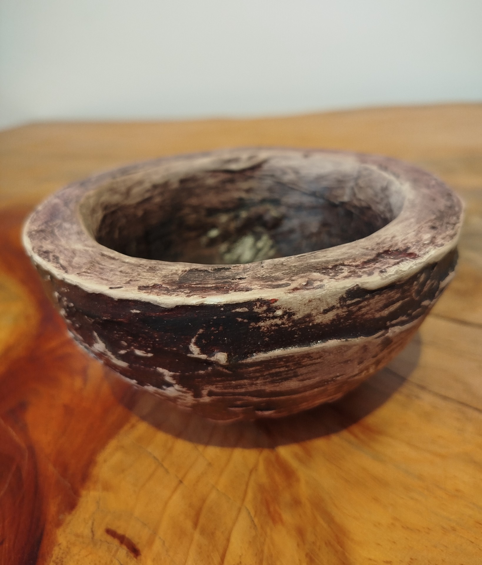 BOWLS DECORATIVO EM RELEVO DESIGN EXCLUSIVO E AUTORAL ROXO DEGRADÊ 15,5X8,5