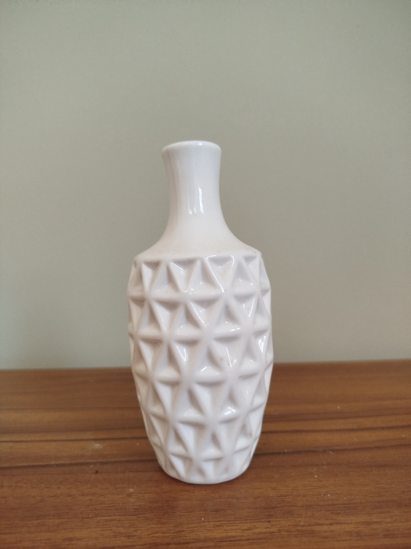 VASO MAINEE BRANCO CERÂMICA ESMALTADA 15,5 7,5