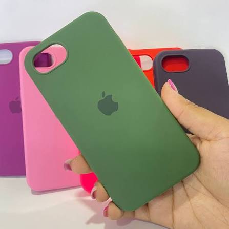 CAPA SILICONE CASE IPHONE 16E VERDE